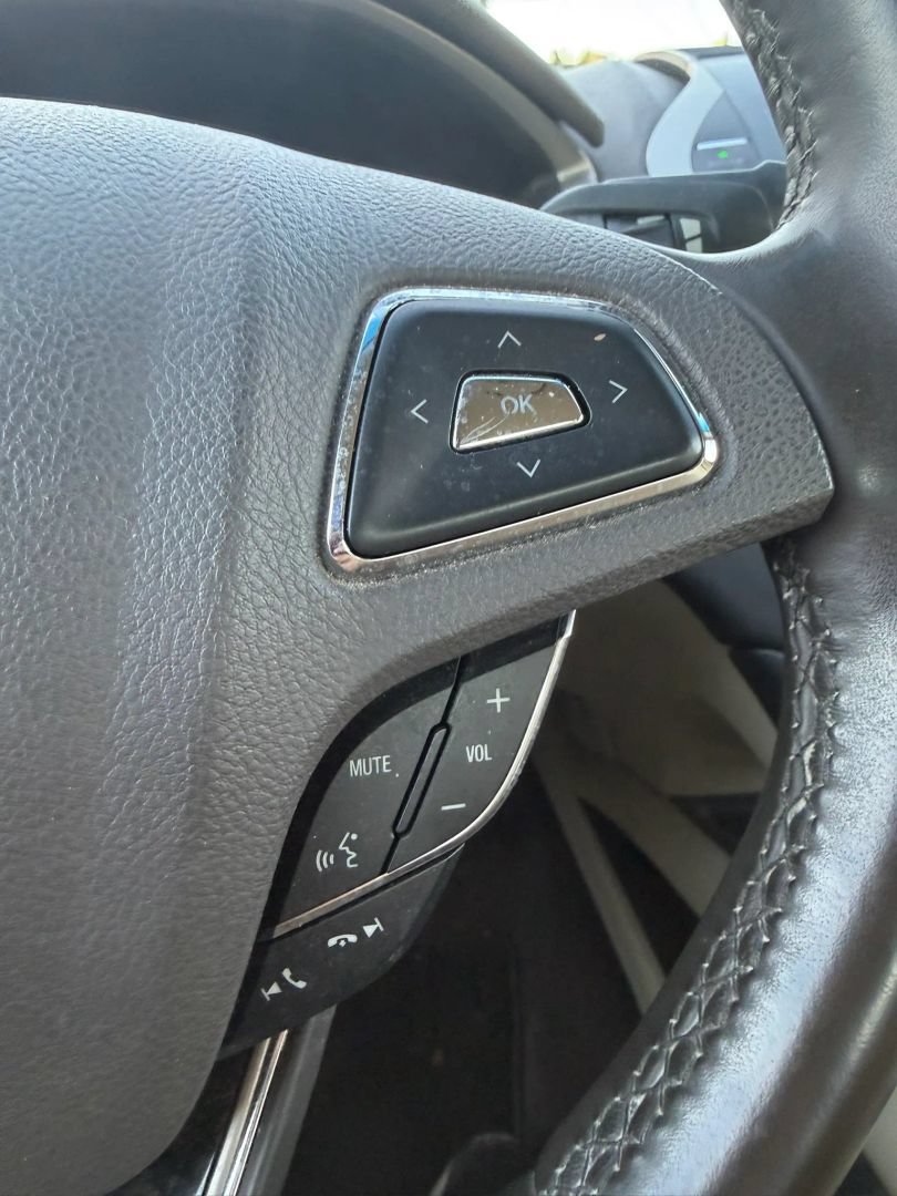 Used 2015 Lincoln MKZ Hybrid w/ Equipment Group 201A Select FWD image 21