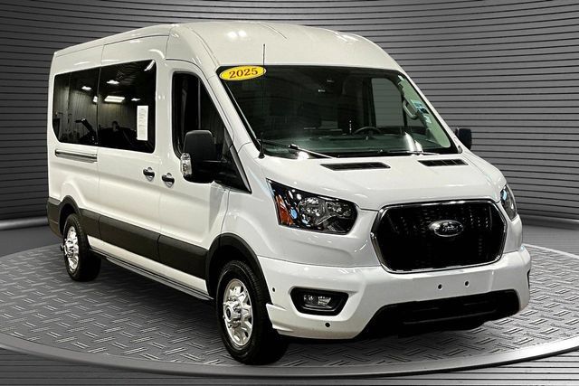 Used 2025 Ford Transit 350 XLT AWD/4WD image 3
