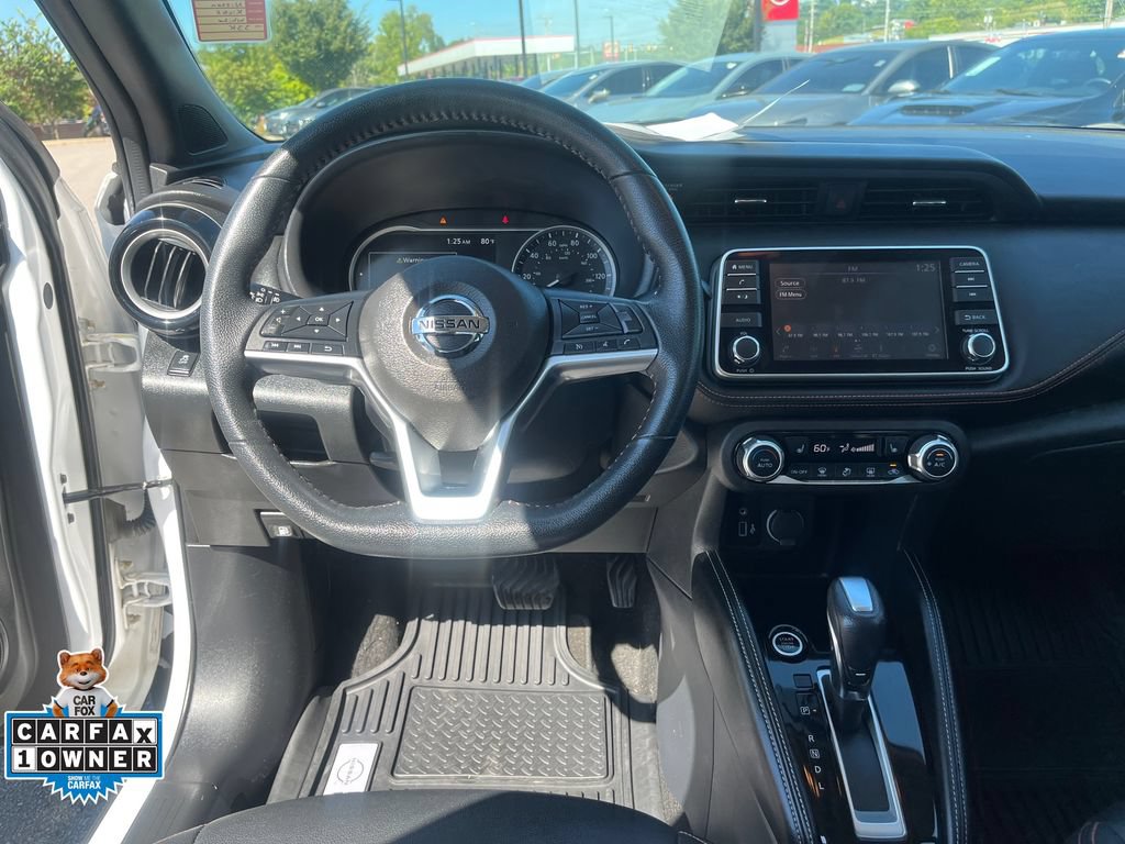 Used 2019 Nissan Kicks SR w/ SR Premium Package FWD image 23