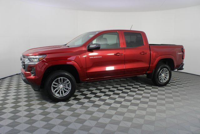 New 2026 Chevrolet Colorado LT image 2