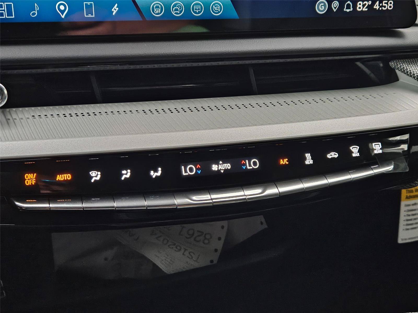 New 2026 Cadillac Optiq Sport 1 w/ LPO, Floor Liner Package AWD/4WD image 18
