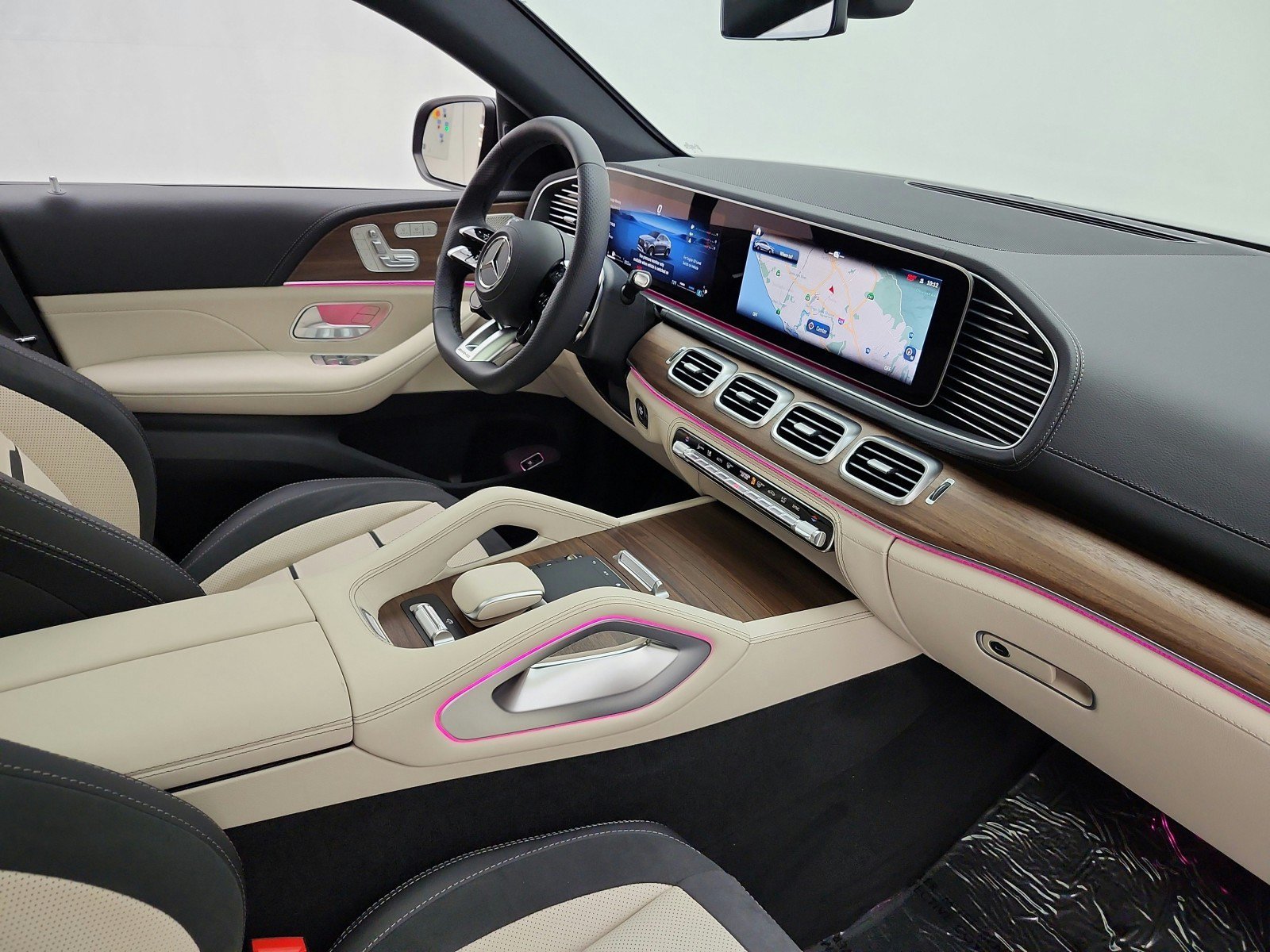 New 2026 Mercedes-Benz GLE 53 AMG 4MATIC Coupe image 13