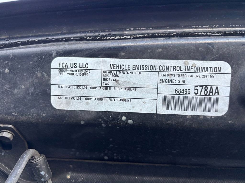 Used 2021 Jeep Gladiator Overland image 90