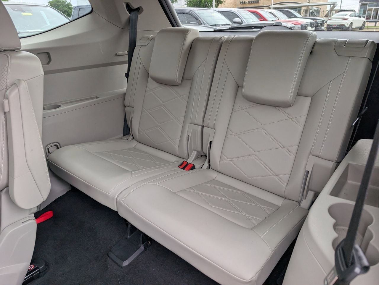 Used 2024 Volkswagen Atlas SE FWD image 26