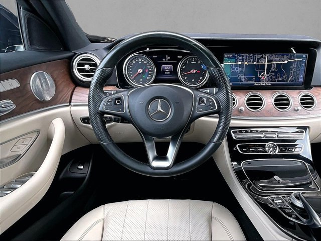 Used 2017 Mercedes-Benz E 300 image 7