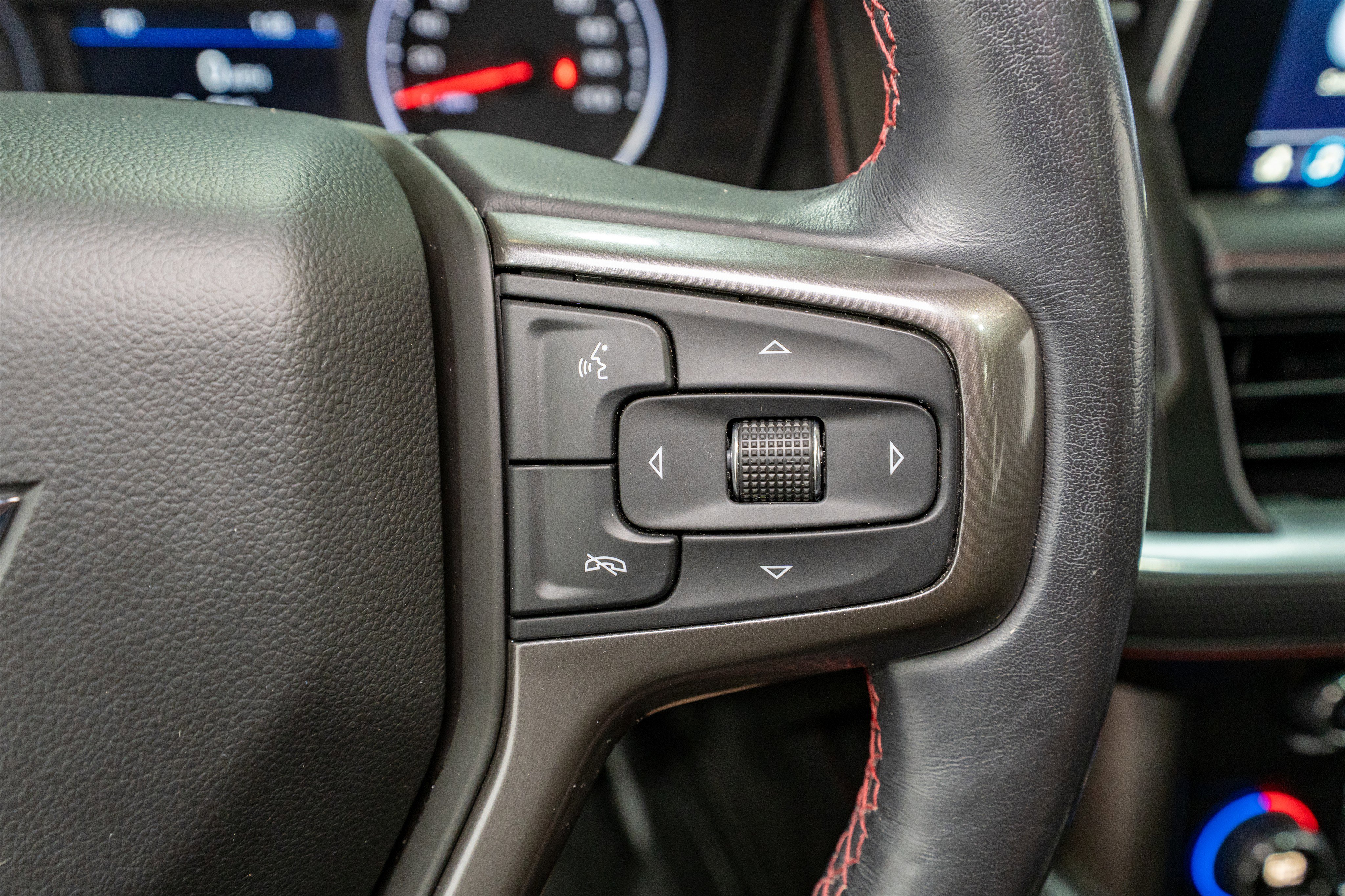 Used 2021 Chevrolet Tahoe RST w/ Luxury Package image 26