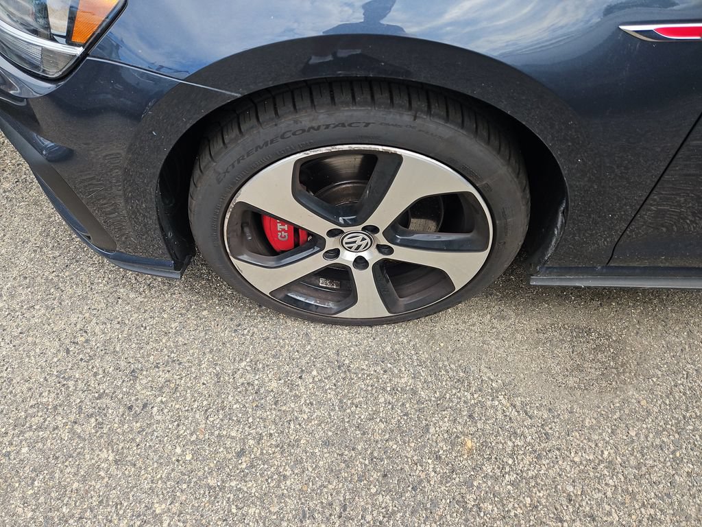 Used 2019 Volkswagen GTI S FWD image 3