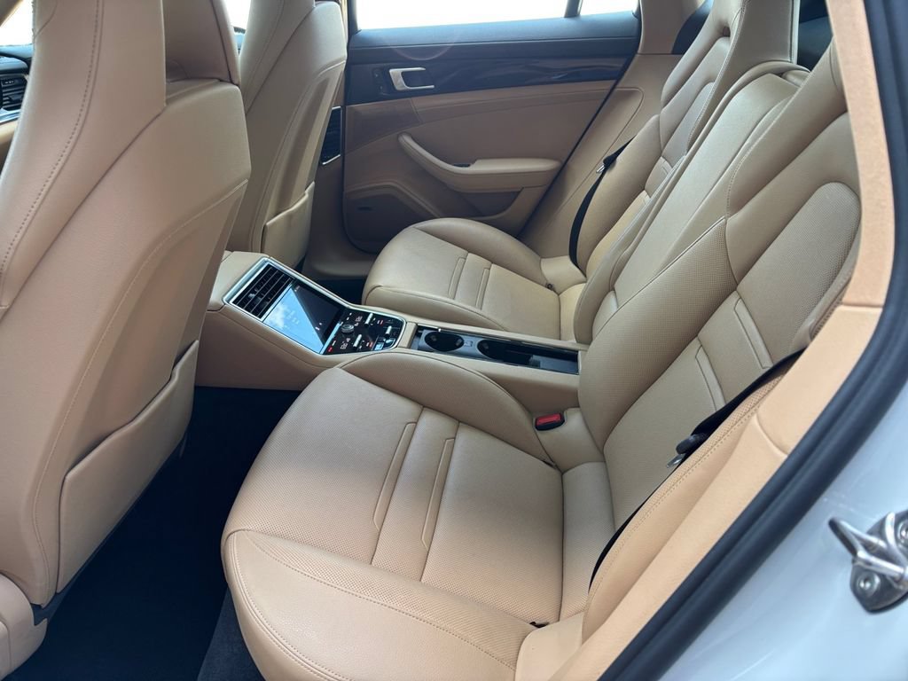 Used 2018 Porsche Panamera 4S AWD/4WD image 13