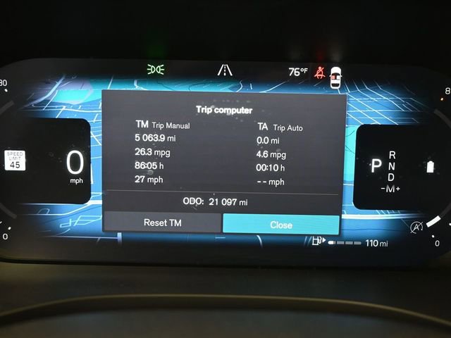 Used 2023 Volvo XC60 B5 Plus w/ Protection Package Premier image 28