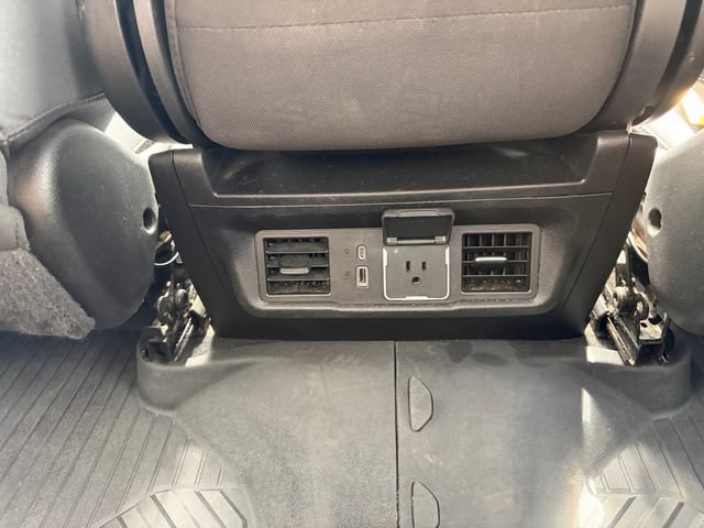 Used 2022 Chevrolet Silverado 1500 RST AWD/4WD image 25