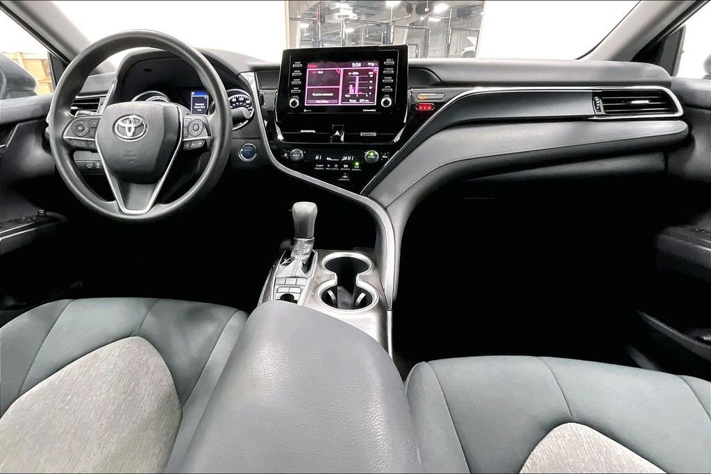 Used 2023 Toyota Camry LE FWD image 18