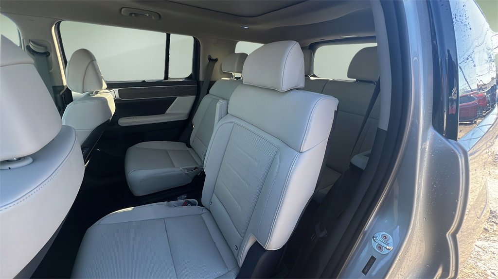 New 2026 Hyundai Santa Fe Limited image 11