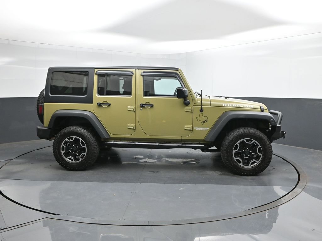 Used 2013 Jeep Wrangler Unlimited Rubicon w/ Connectivity Group AWD/4WD image 15