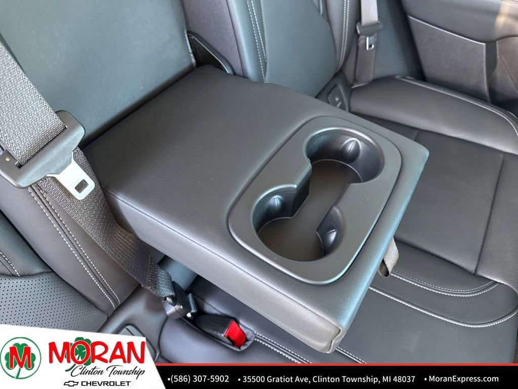 Used 2022 Buick Envision Essence w/ Safety Package image 28