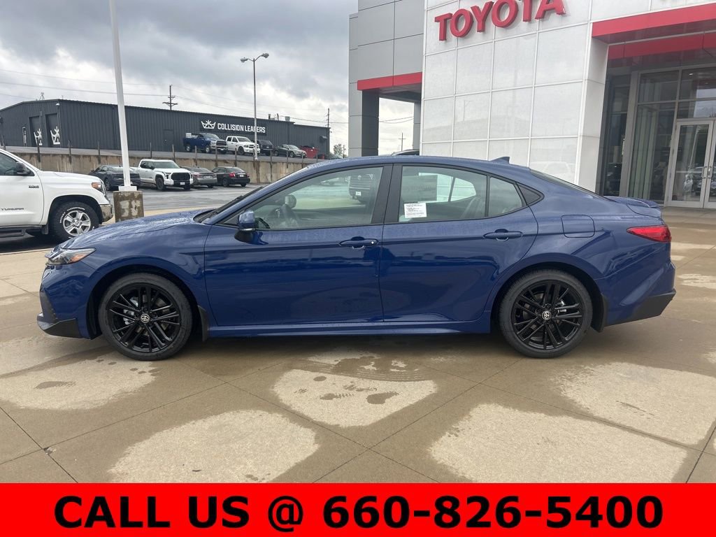 New 2026 Toyota Camry SE image 9