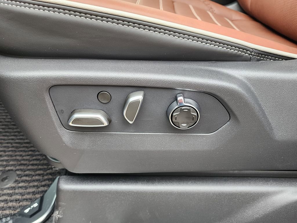 New 2026 GMC Sierra 1500 Denali Ultimate AWD/4WD image 19