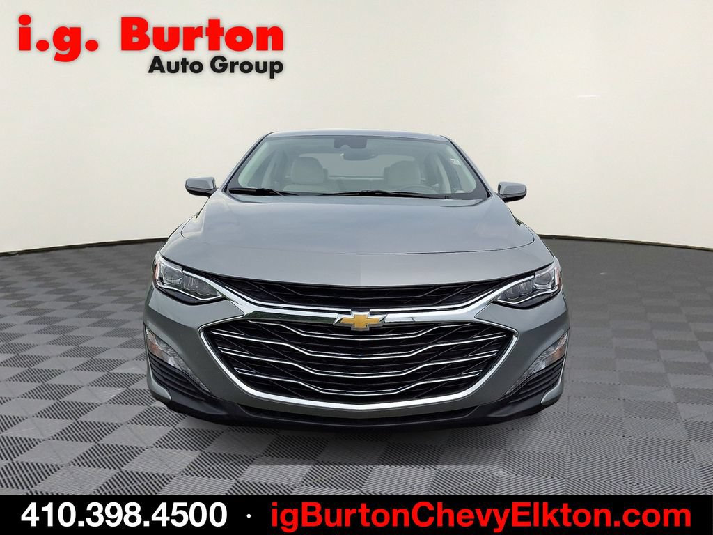Certified 2024 Chevrolet Malibu LT FWD image 2