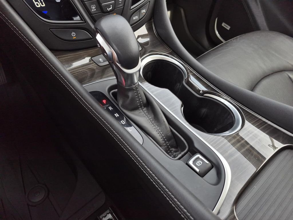 Used 2020 Buick Envision Premium image 33
