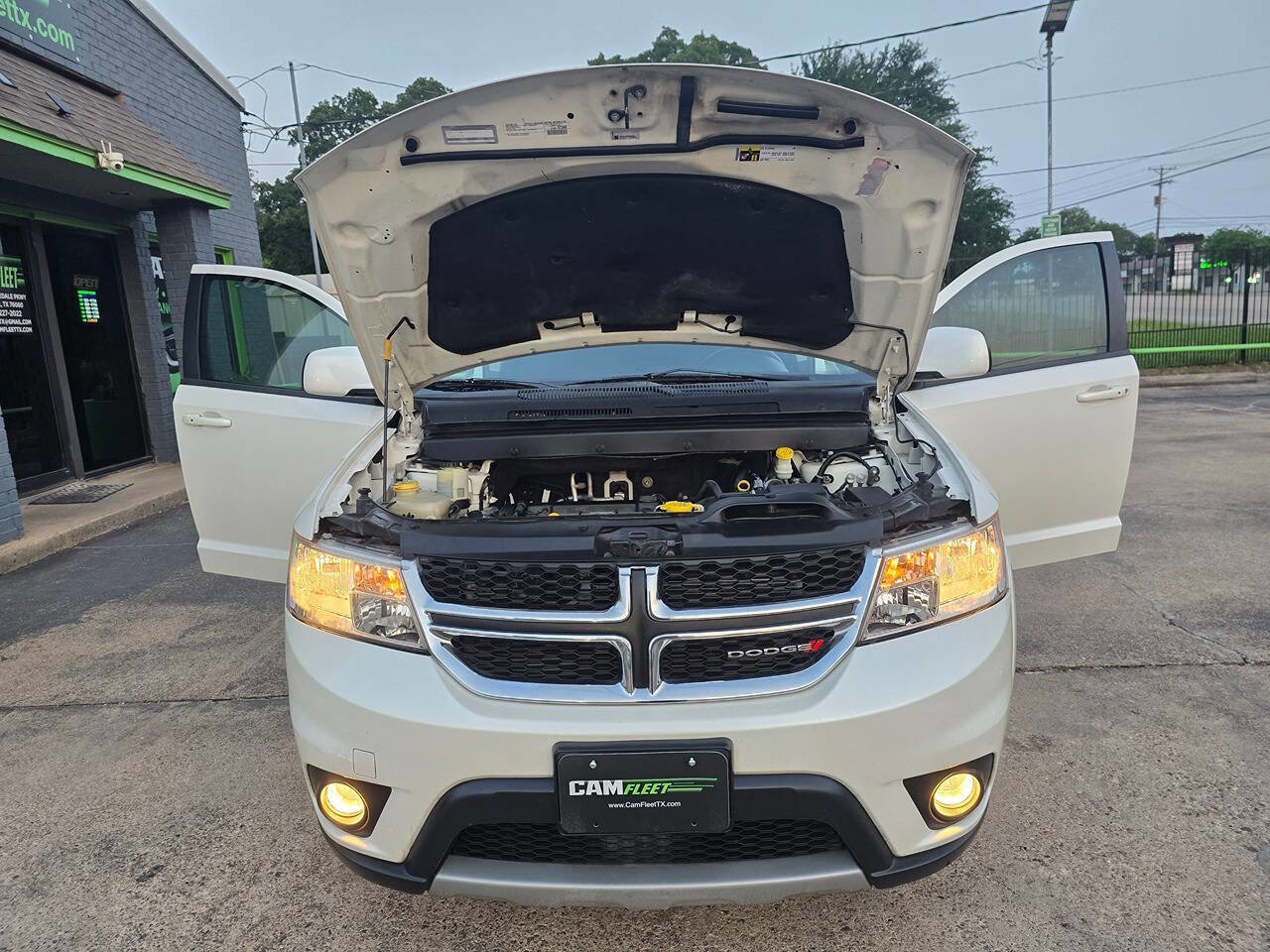 Used 2016 Dodge Journey SXT image 44