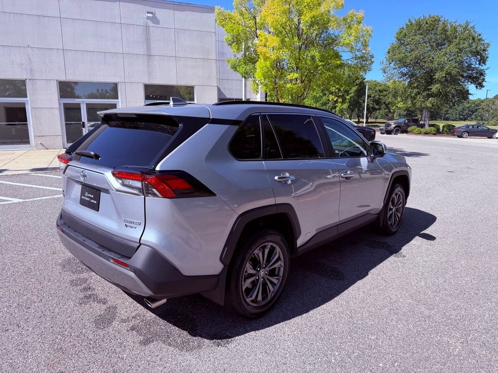 Used 2025 Toyota RAV4 Limited w/ Advanced Technology Package AWD/4WD image 16