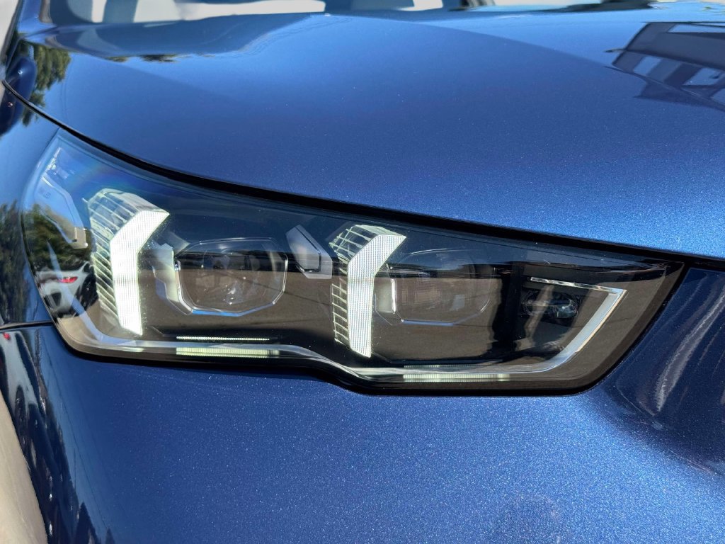 Certified 2024 BMW 530i xDrive w/ Premium Package AWD/4WD image 9