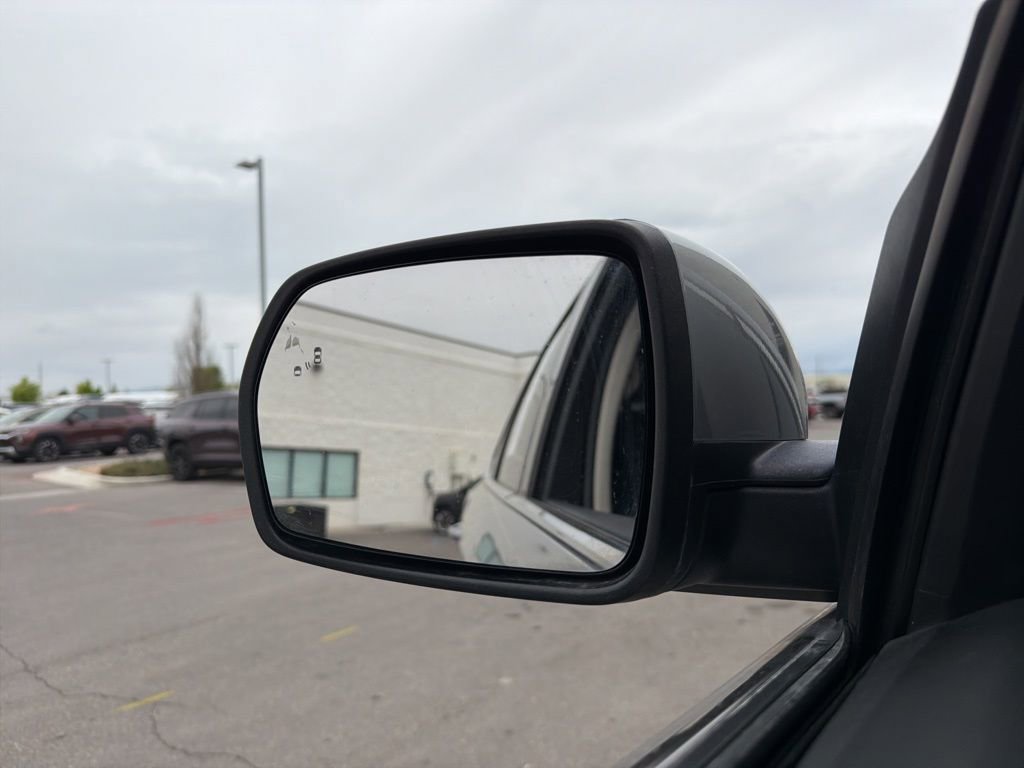 Used 2020 Ford Edge SEL image 4