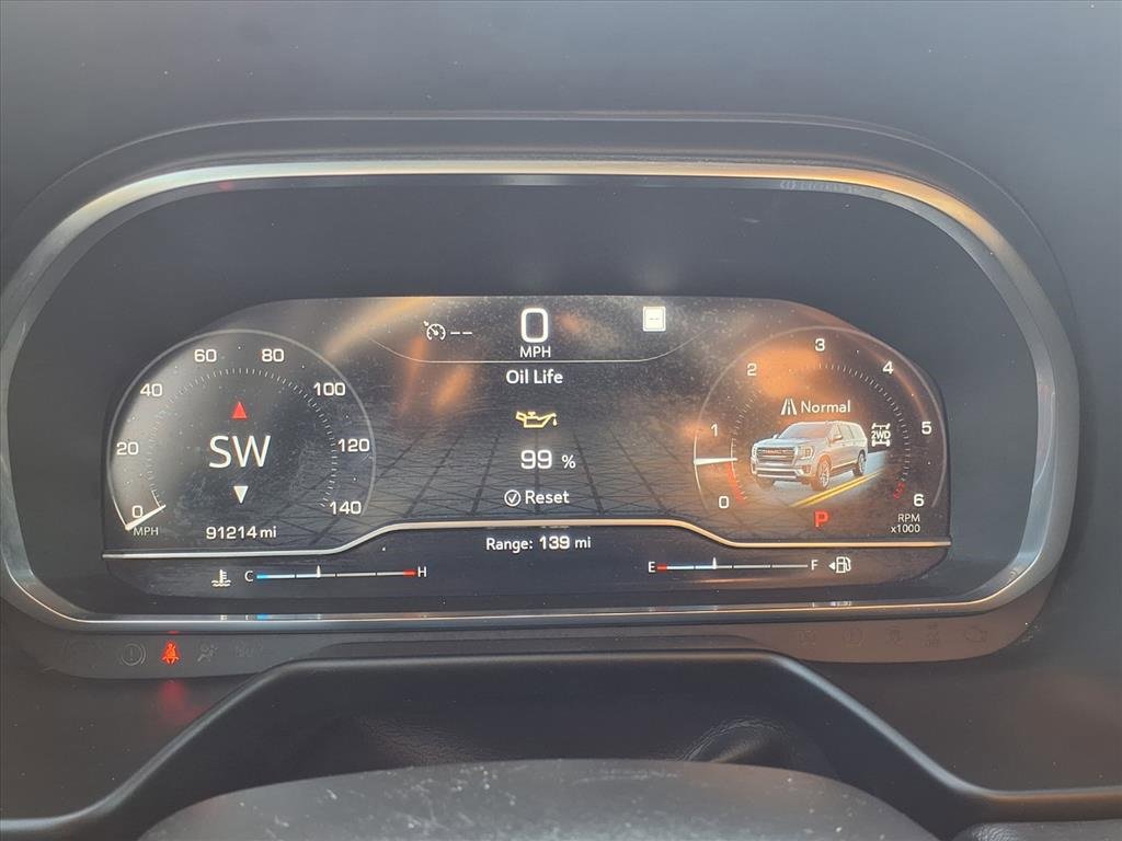 Used 2022 GMC Yukon AT4 image 15