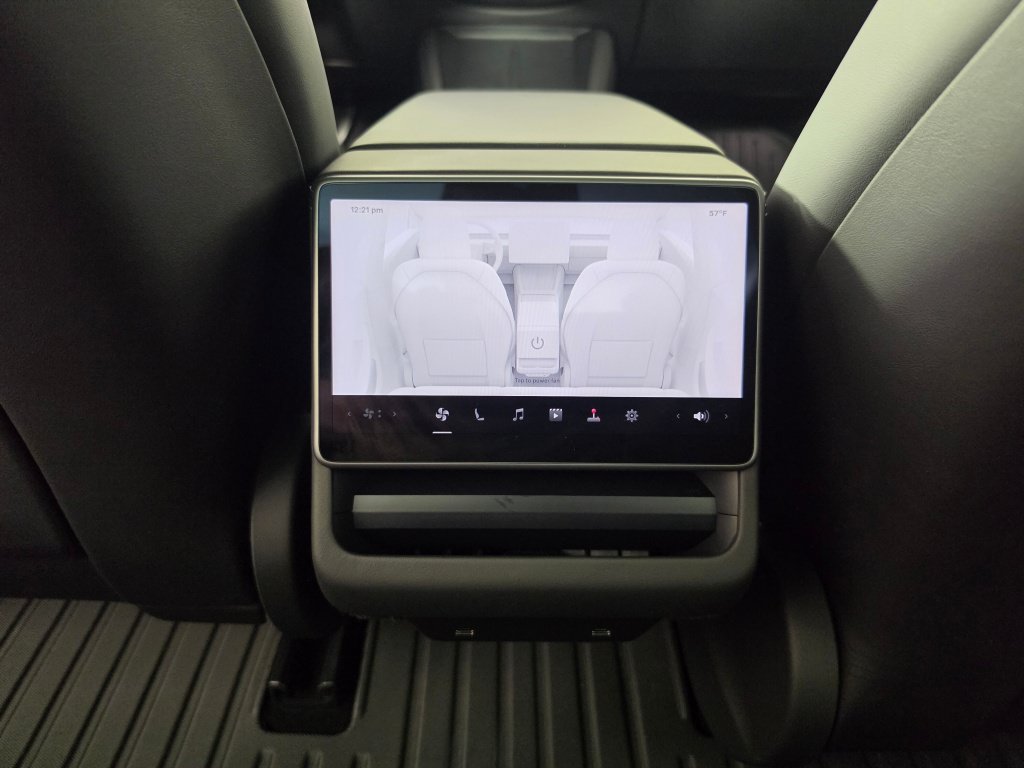Used 2025 Tesla Model 3 Long Range RWD image 26