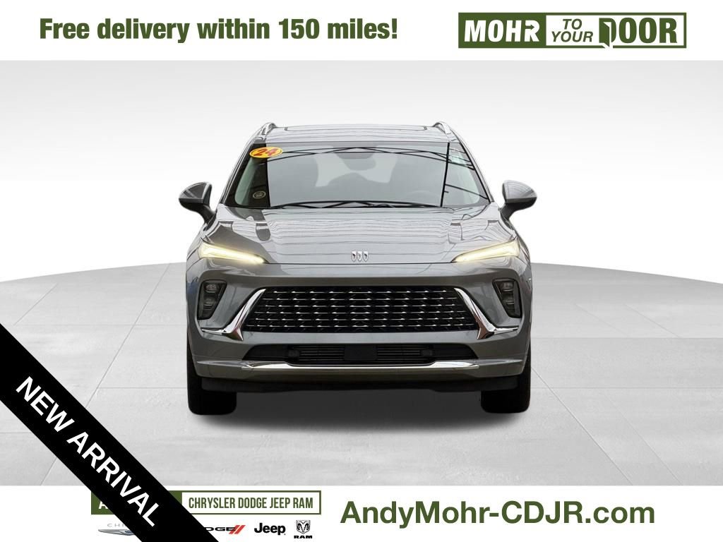 Used 2024 Buick Envision Avenir image 2