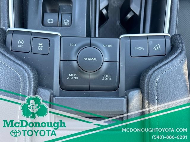 Used 2025 Toyota Grand Highlander AWD image 14