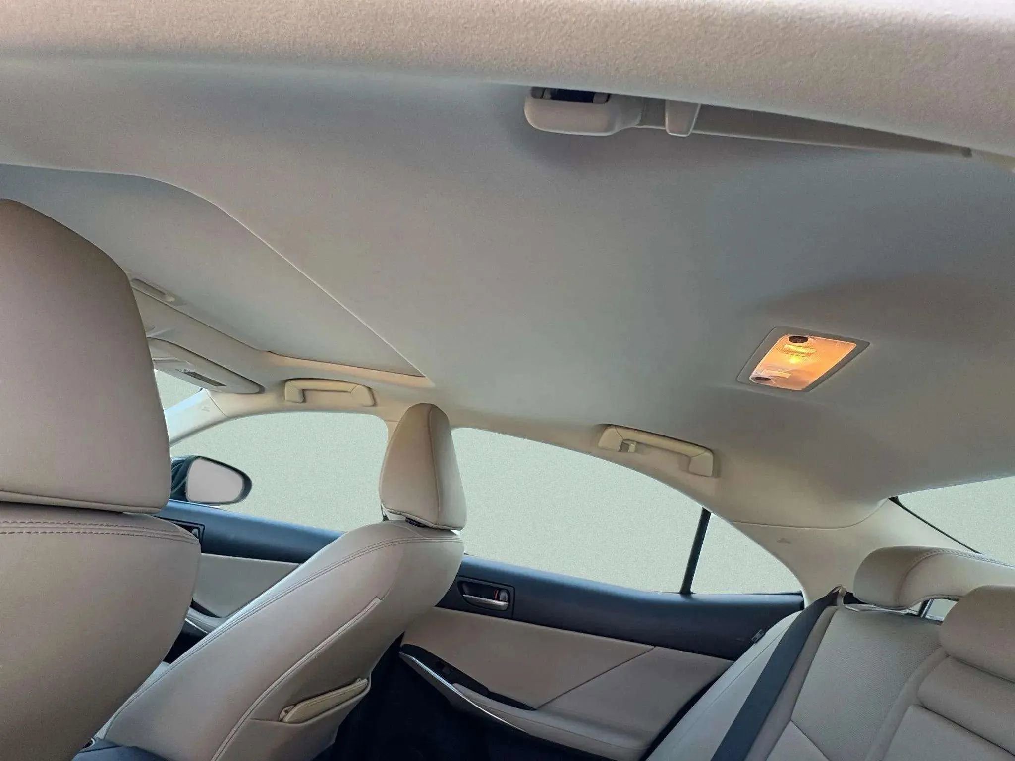 Used 2017 Lexus IS 300 AWD w/ Premium Package image 22