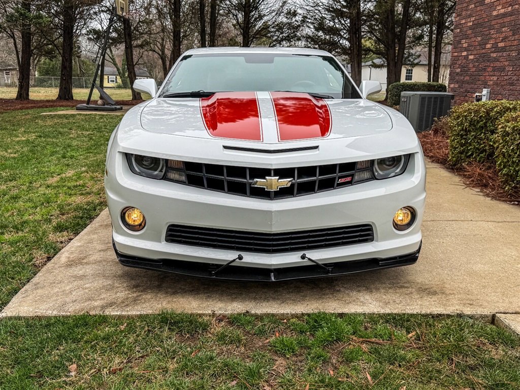 Used 2010 Chevrolet Camaro SS w/ RS Package RWD image 25