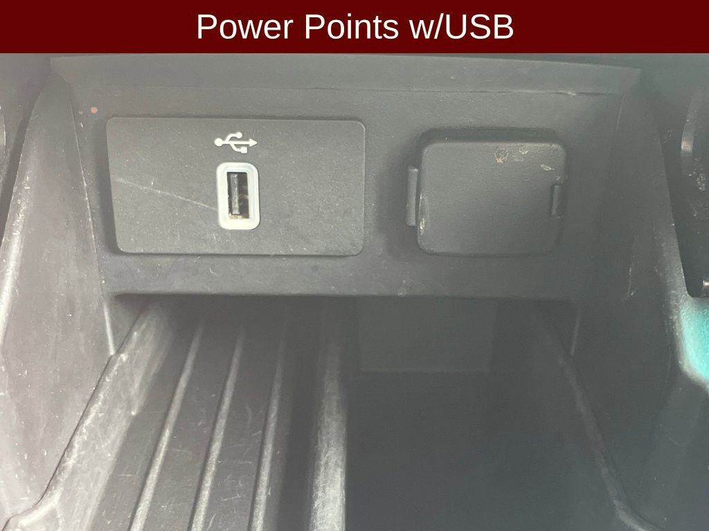 Used 2017 Ford Explorer XLT w/ Equipment Group 202A image 13