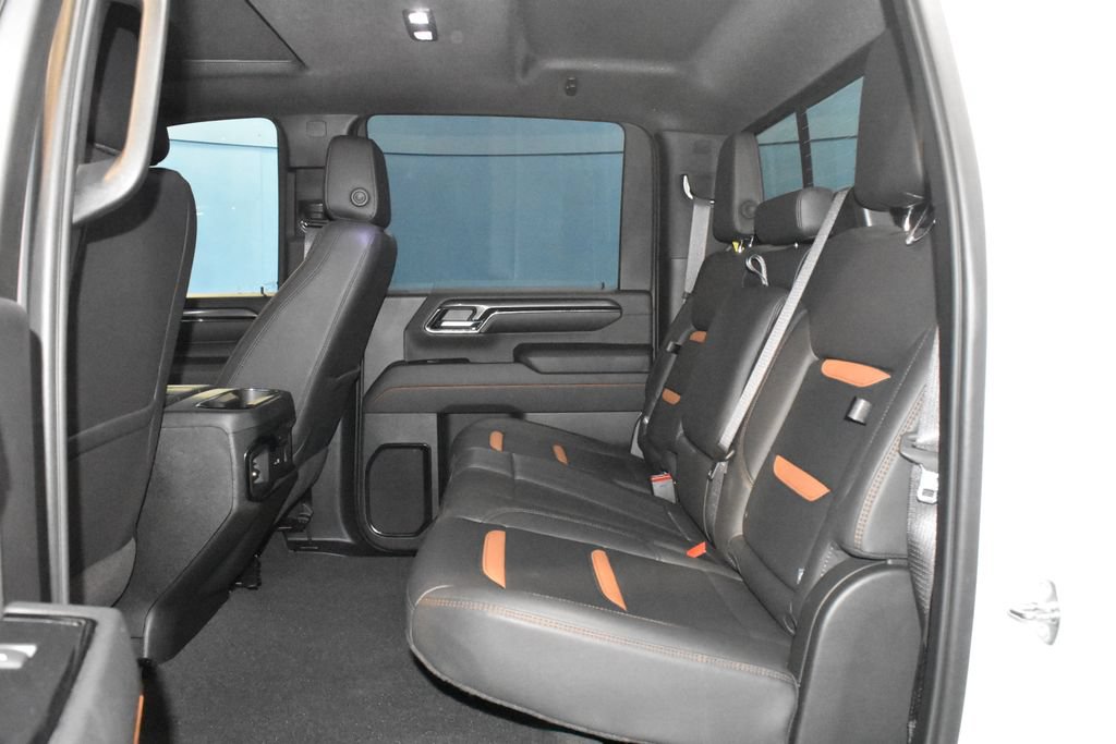 Used 2024 GMC Sierra 2500 AT4 w/ AT4 Premium Plus Package AWD/4WD image 20