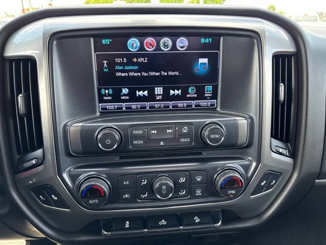 Used 2018 Chevrolet Silverado 1500 LT w/ All Star Edition AWD/4WD image 23