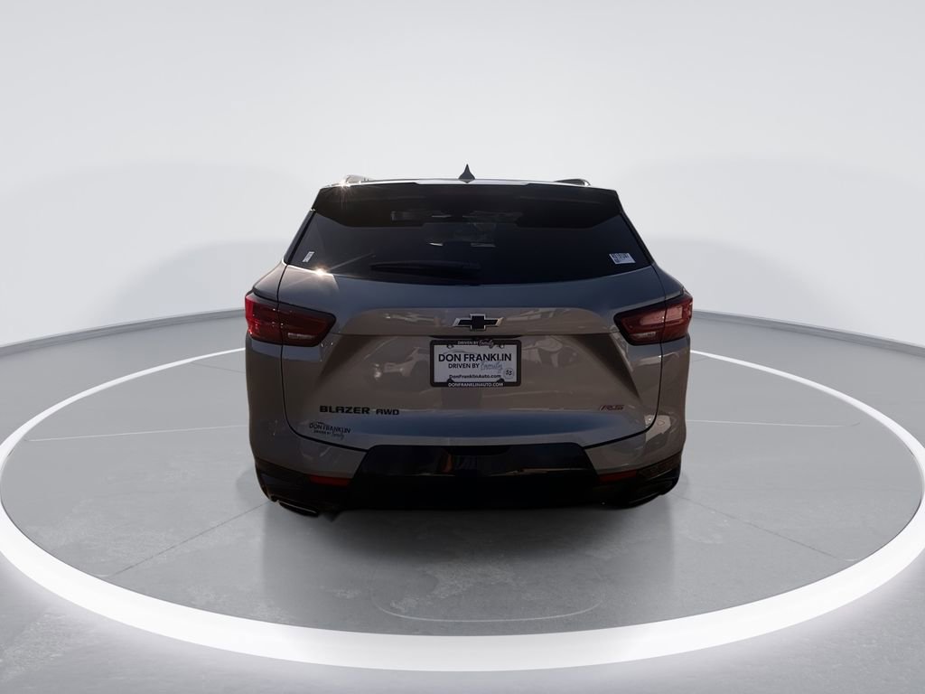 Used 2024 Chevrolet Blazer RS w/ Enhanced Convenience Package image 7