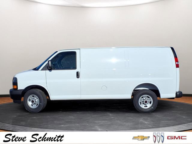 New 2025 GMC Savana 2500 w/ Driver Convenience Package RWD image 2
