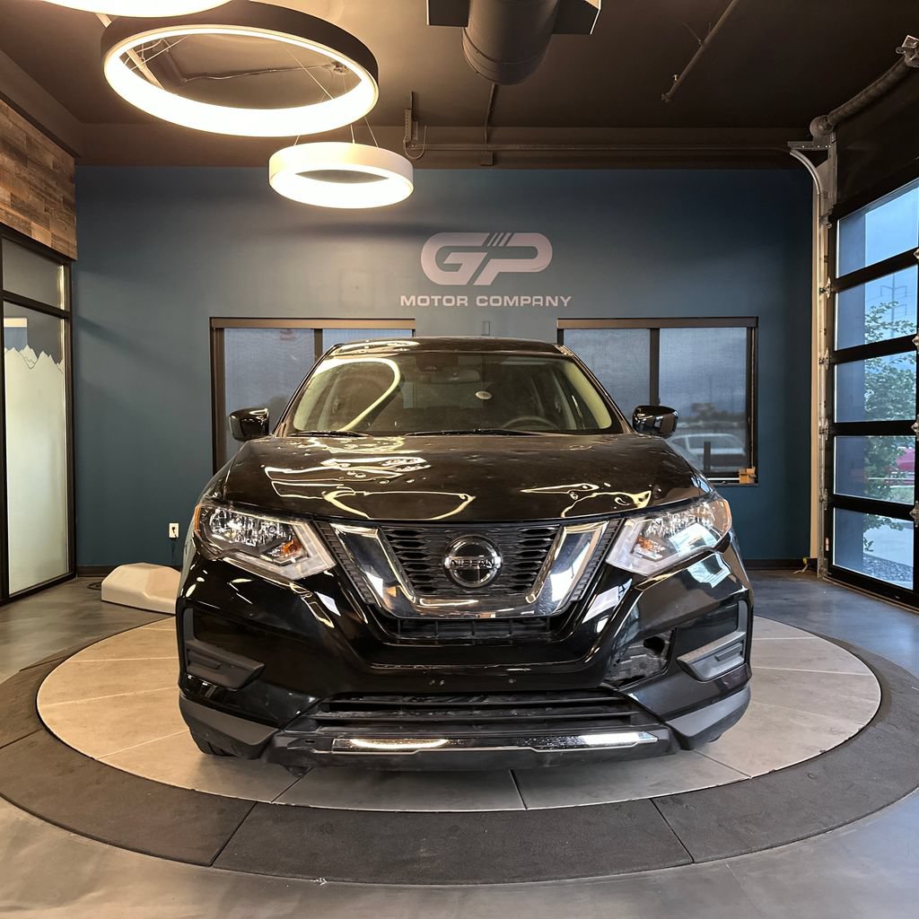 Used 2019 Nissan Rogue S FWD image 8