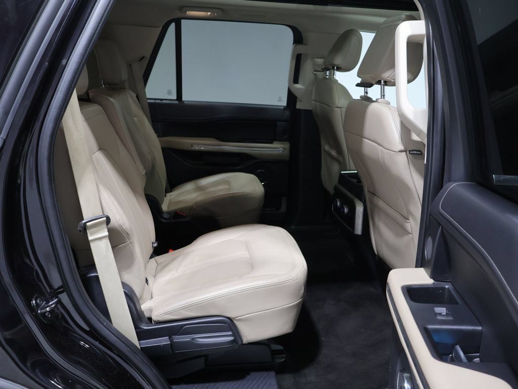Used 2022 Ford Expedition Limited AWD/4WD image 26