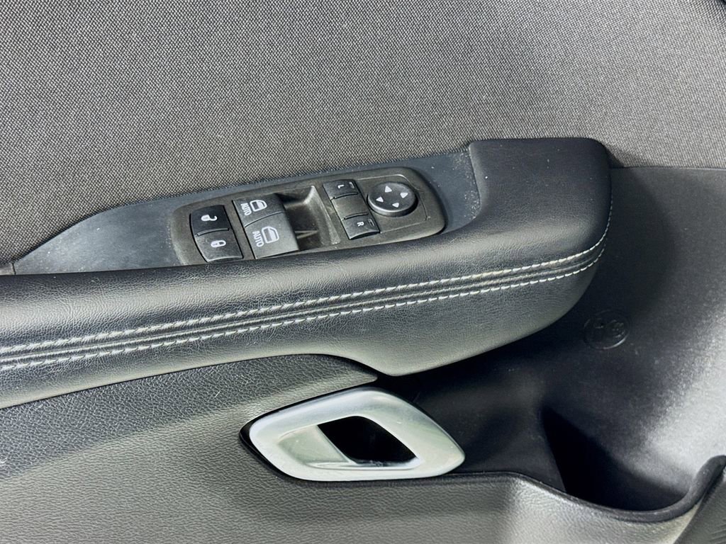 Used 2022 Dodge Challenger R/T Scat Pack RWD image 16