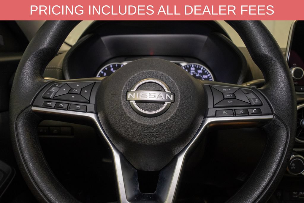 Used 2024 Nissan Sentra SV FWD image 17