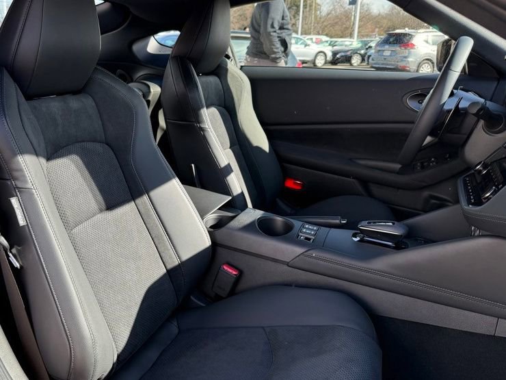 New 2024 Nissan Z Performance w/ Heritage Edition image 27