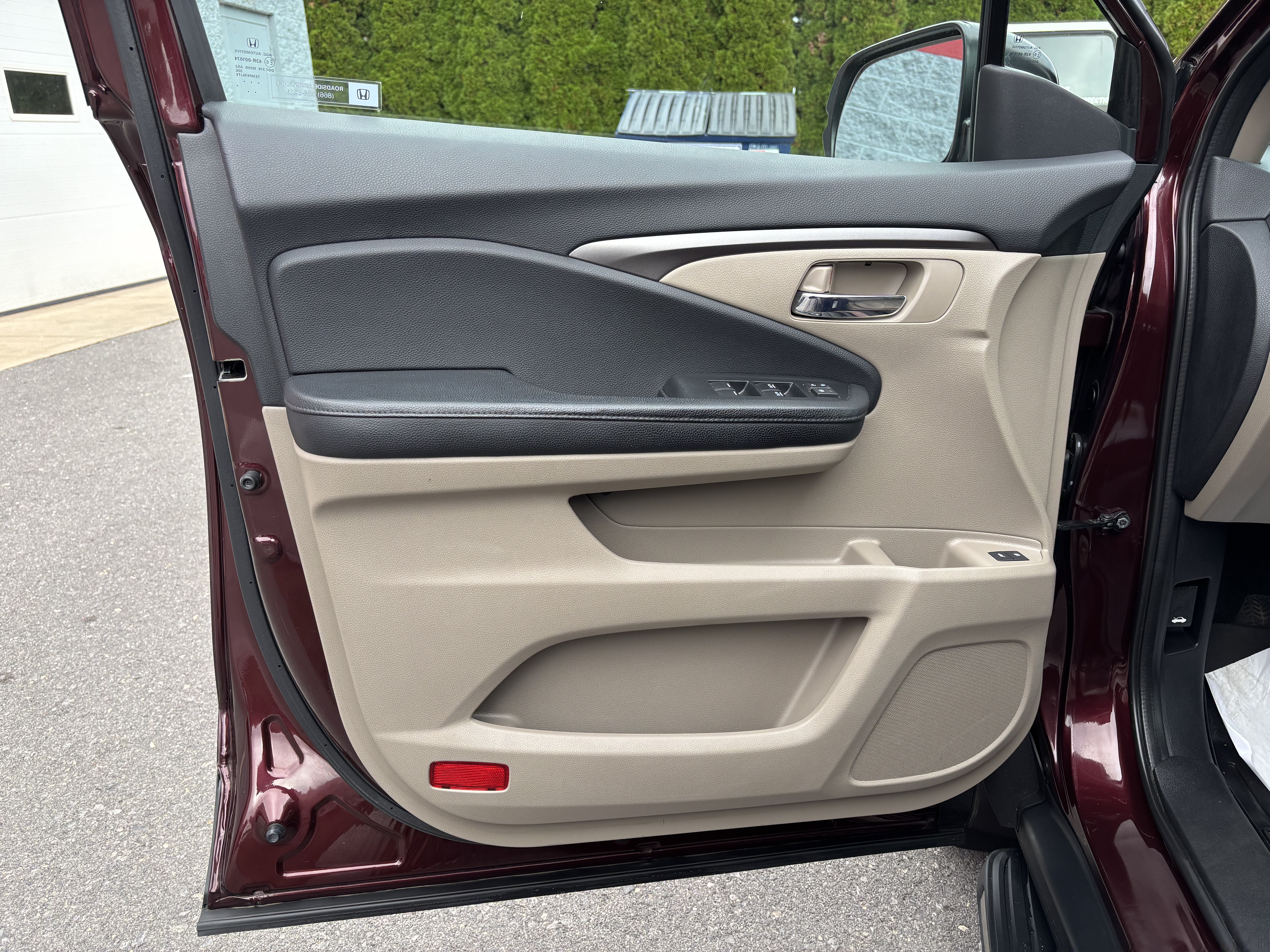 Used 2017 Honda Pilot EX-L image 17