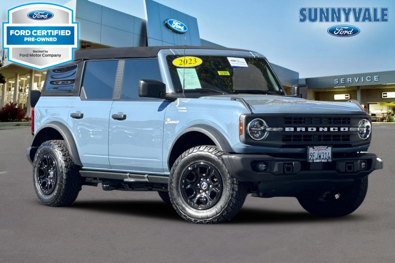 Certified 2023 Ford Bronco Black Diamond AWD/4WD image 1