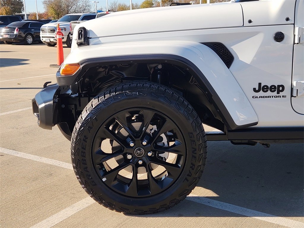 Used 2024 Jeep Gladiator Sport image 9