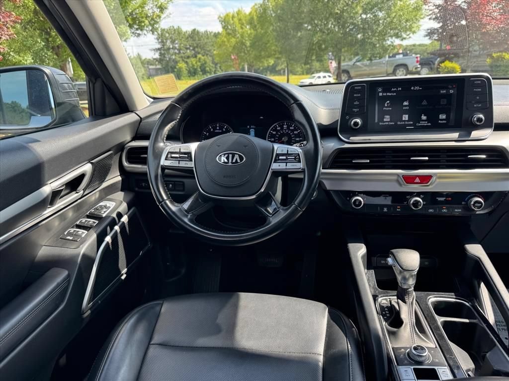 Used 2021 Kia Telluride LX AWD/4WD image 13
