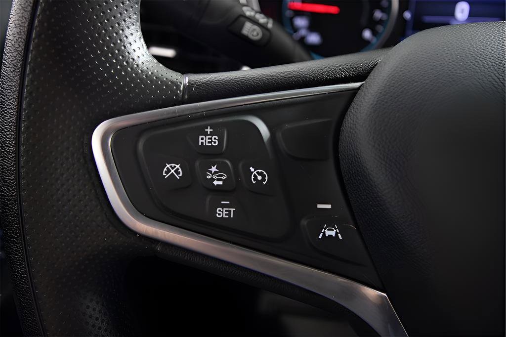 Used 2023 Chevrolet Equinox LT FWD image 24