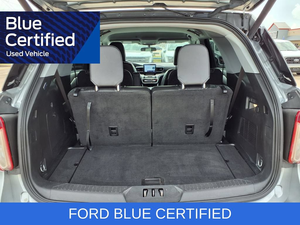 Certified 2024 Ford Explorer XLT w/ Equipment Group 202A RWD image 29