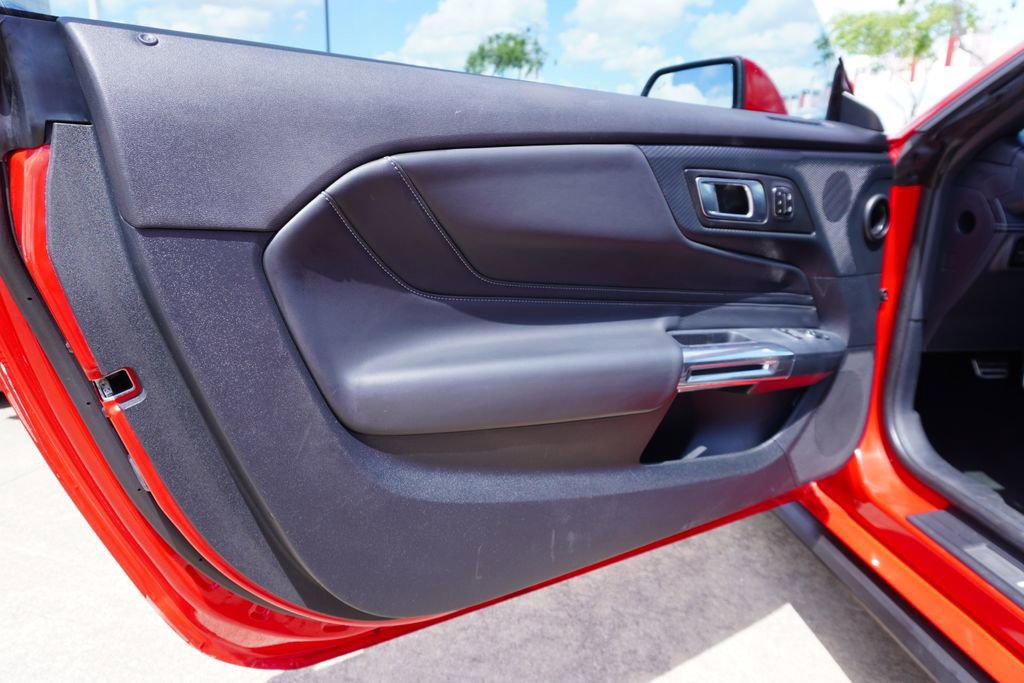 Used 2024 Ford Mustang Premium RWD image 8