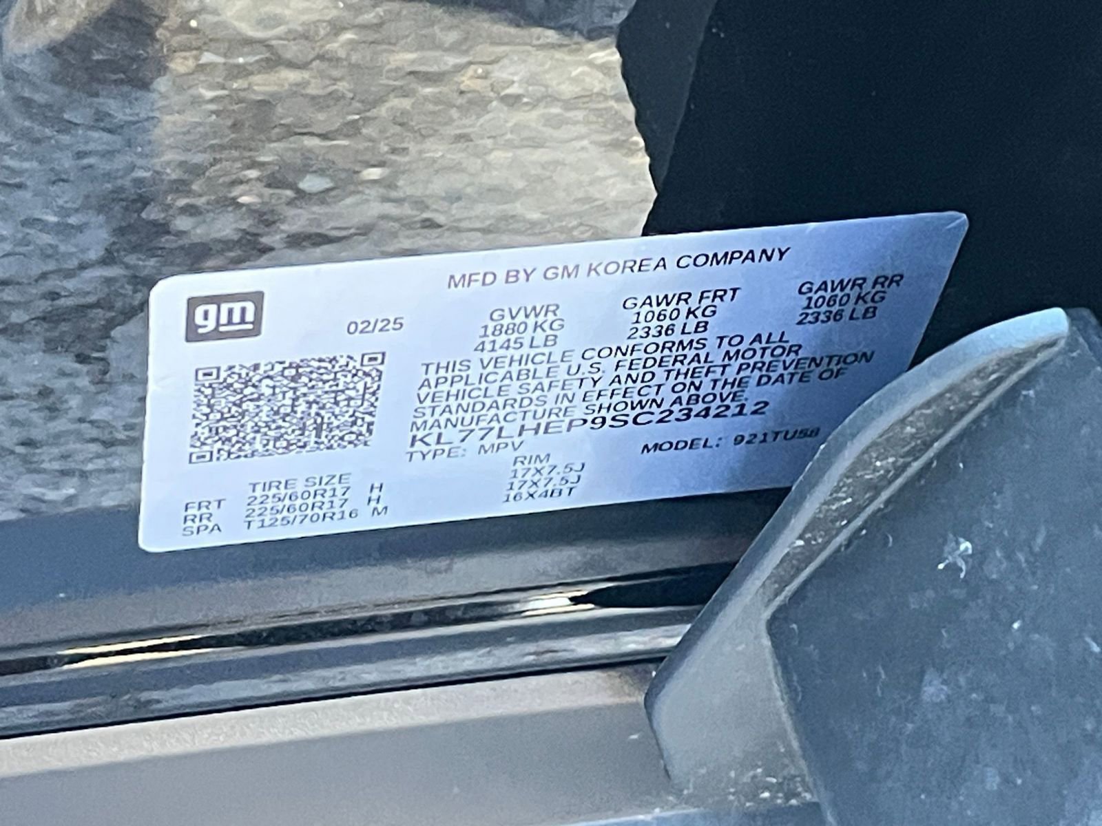 Used 2025 Chevrolet Trax LT image 27